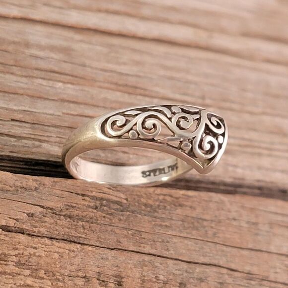 Sterling Silver Openwork Swirls Scroll Ring - Picture 3 of 6